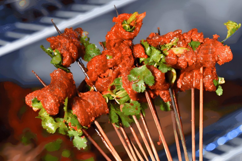 拾味香串串香加盟