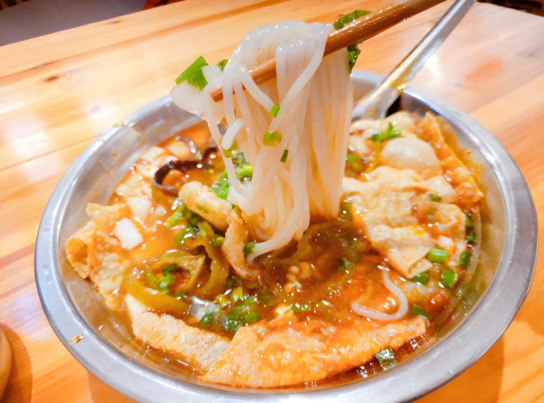 小螺莉螺蛳粉加盟