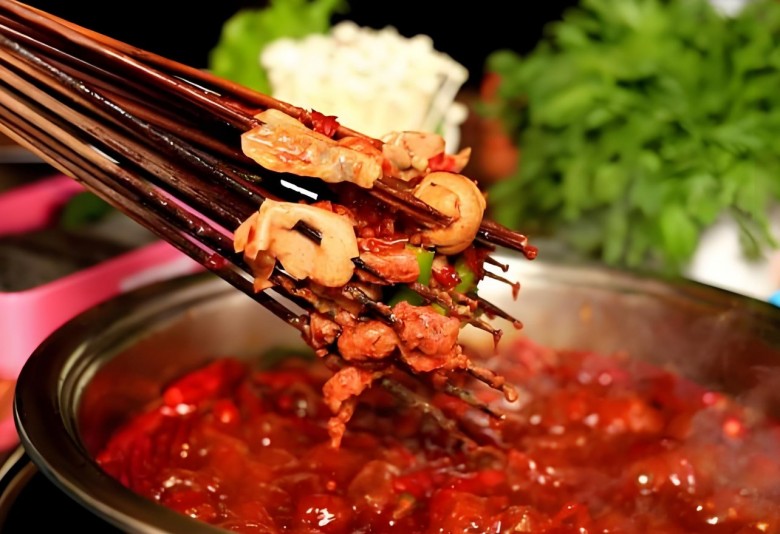 签尚佰味小郡肝串串香加盟