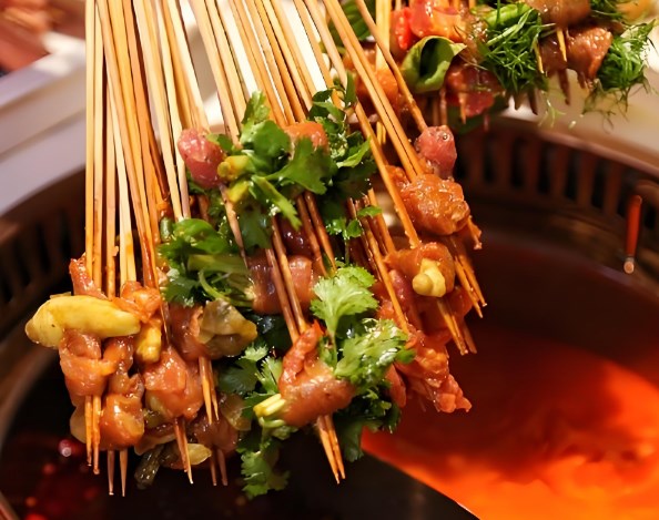 签里寻味串串香加盟