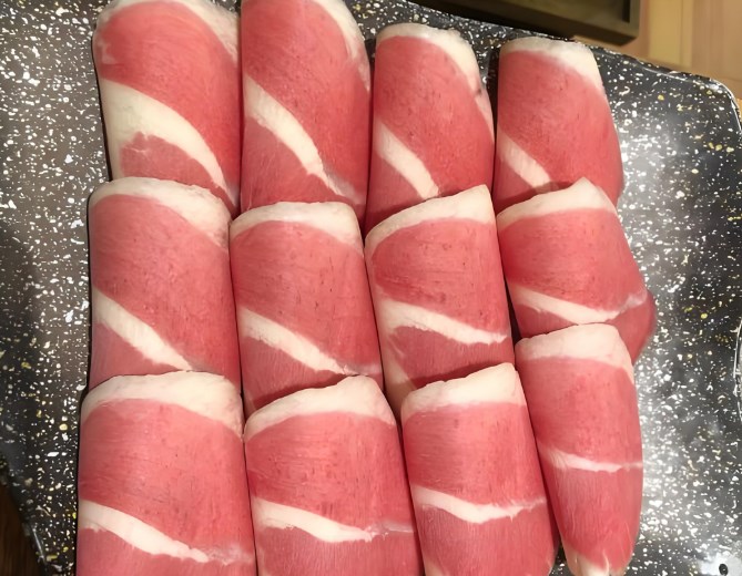 小鲤跃龙门老火锅