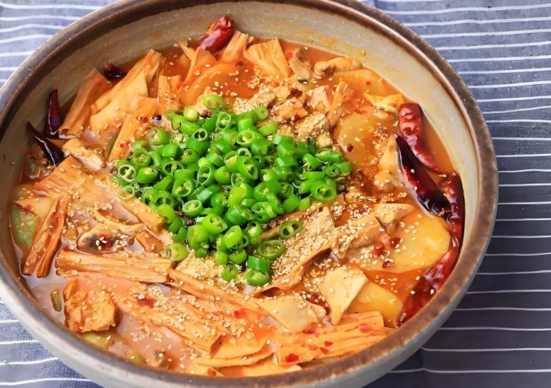 欧先生麻辣烫加盟