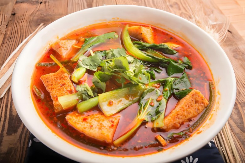 闺蜜搭伴麻辣烫加盟