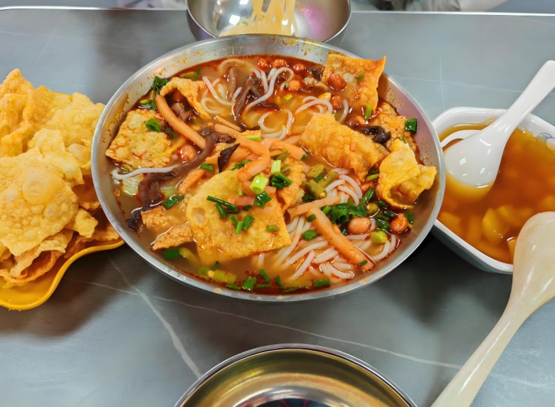 何双螺蛳粉加盟