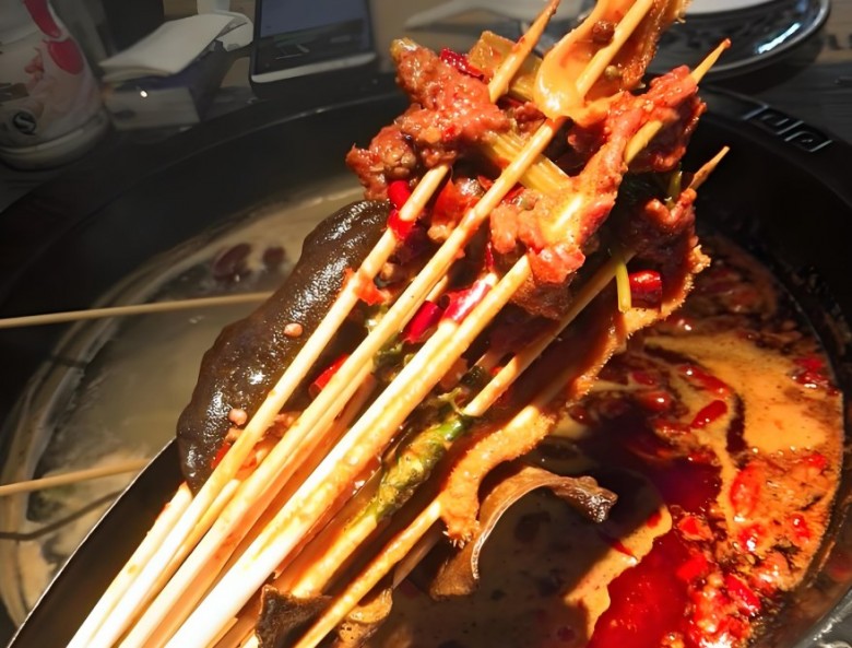 大嘴猫老成都串串火锅