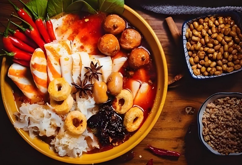 蓝椒麻辣烫加盟