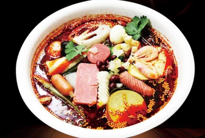 蓝椒麻辣烫加盟