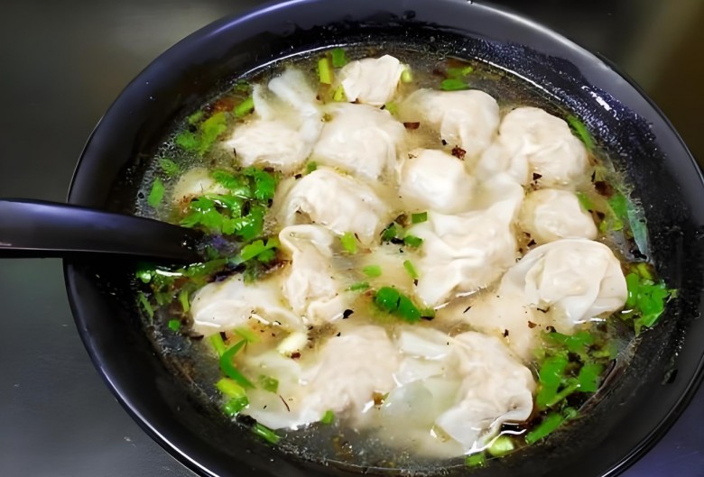 郑阿姨特色馄饨