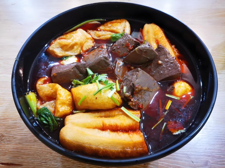 叶嫂麻辣烫加盟