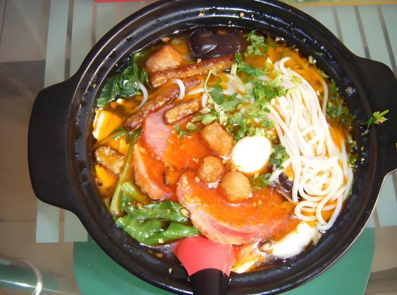 甩蛮蛮小锅米线