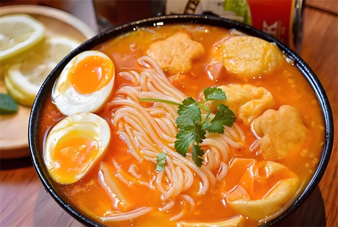 萝卜头小锅米线