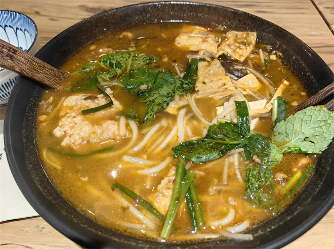 叁窝雀小锅米线