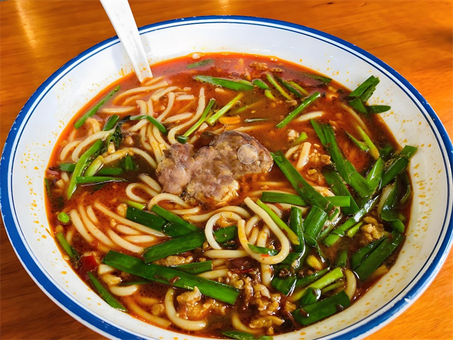 薛三郎小锅米线