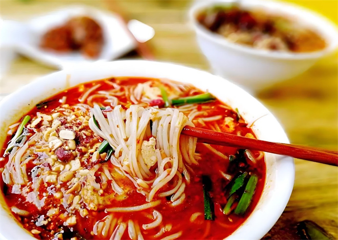 薛三郎小锅米线加盟