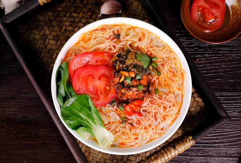 云南大理过桥米线加盟