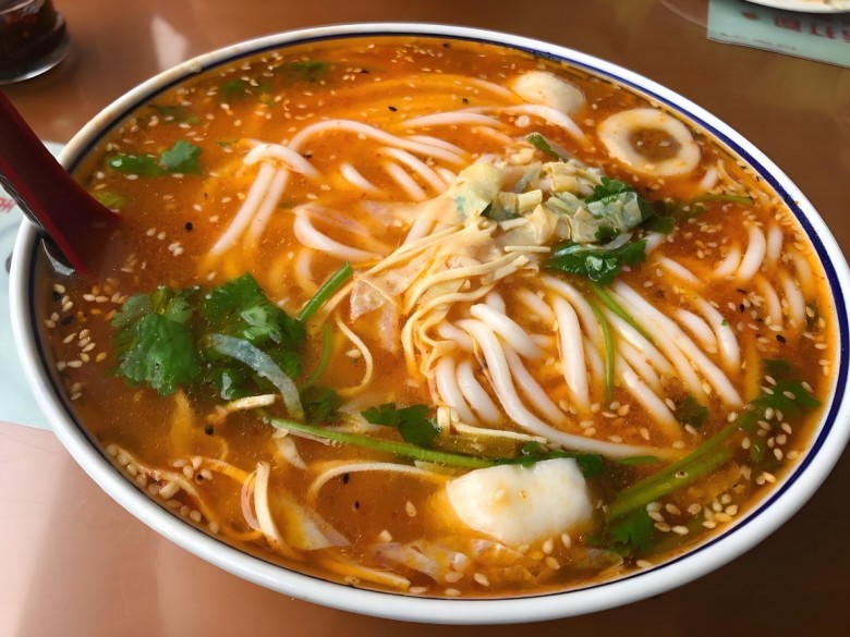 云南大理过桥米线