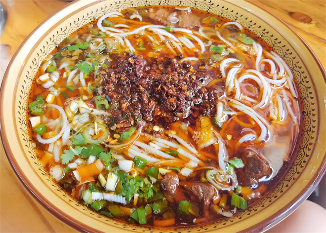 宏运来过桥米线加盟