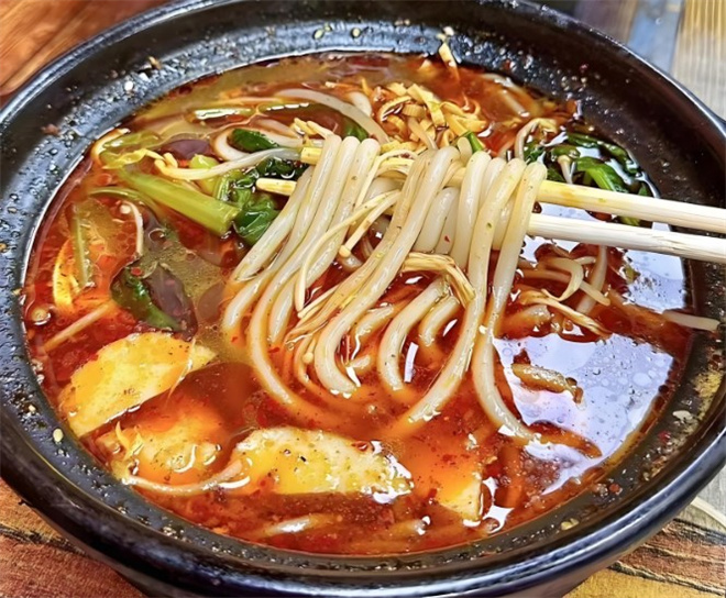 百里香过桥米线加盟