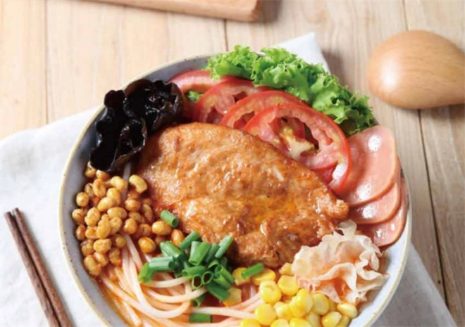 尤先生过桥米线加盟