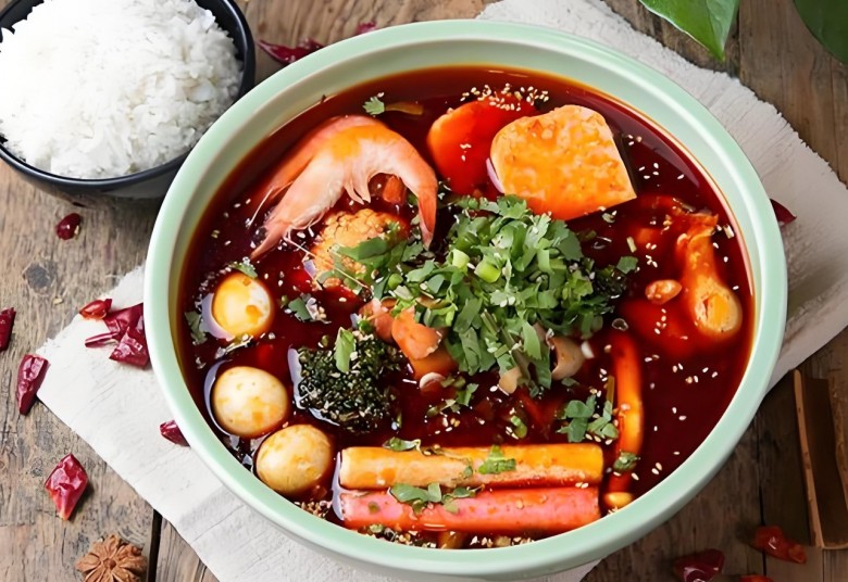 蜜椒情麻辣烫加盟