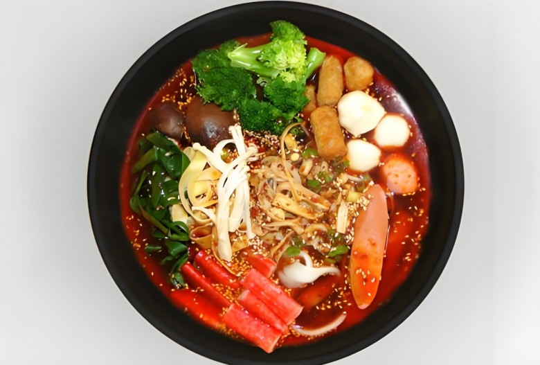 蜜椒情麻辣烫加盟