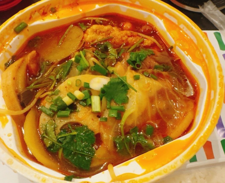 韵哈味冒菜麻辣烫加盟