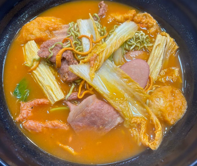 杨小弟麻辣烫加盟