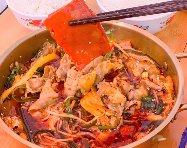 冒胖子市井火锅冒菜