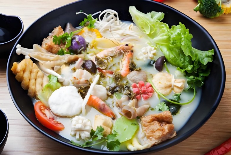 功夫煮骨汤麻辣烫加盟