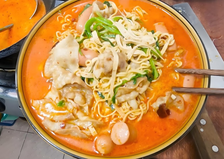 阿甘婆麻辣烫加盟