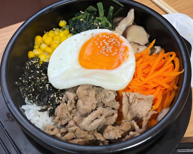 姨母家石锅拌饭