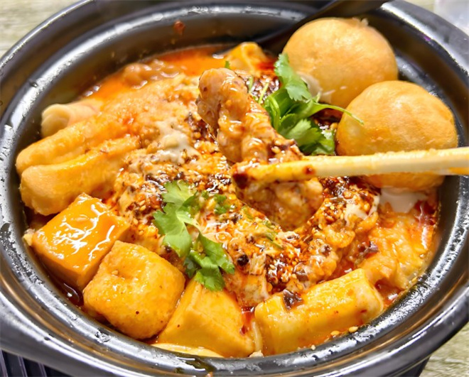 王小灶砂锅麻辣烫