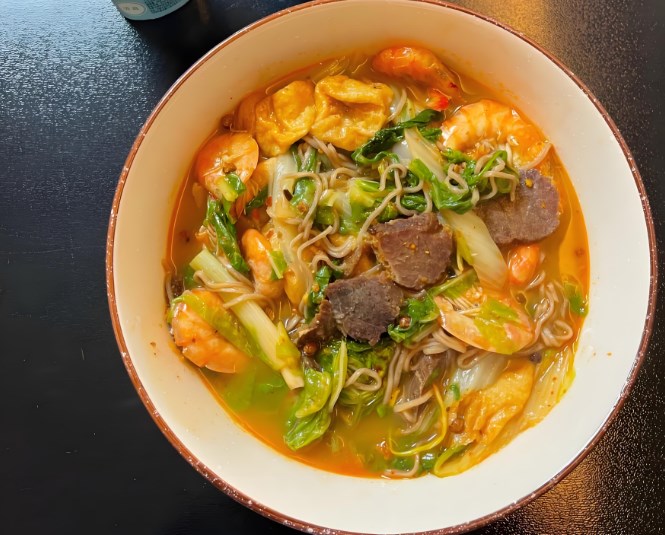 牛小燙牛油麻辣燙