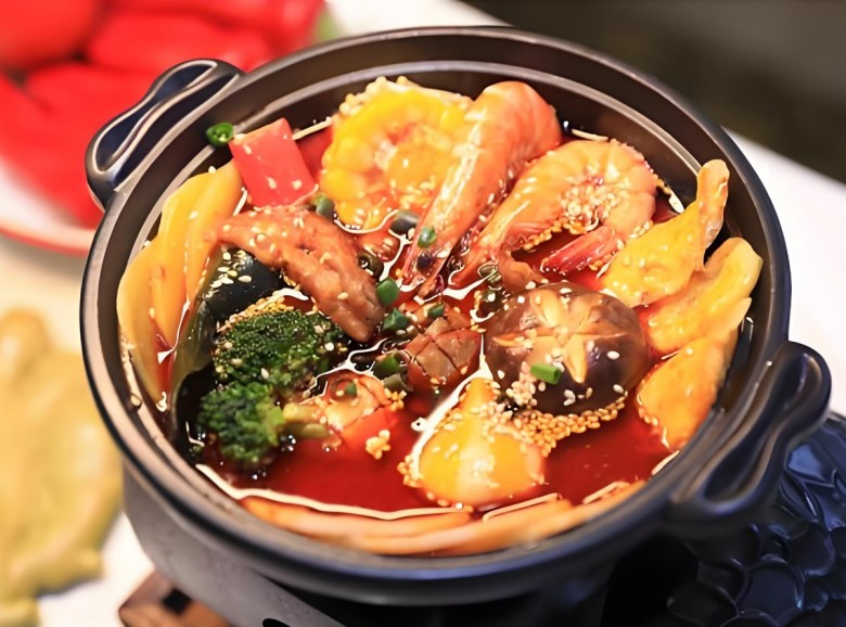 口口香麻辣烫加盟