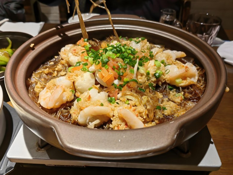 何世榴拾六井川菜馆