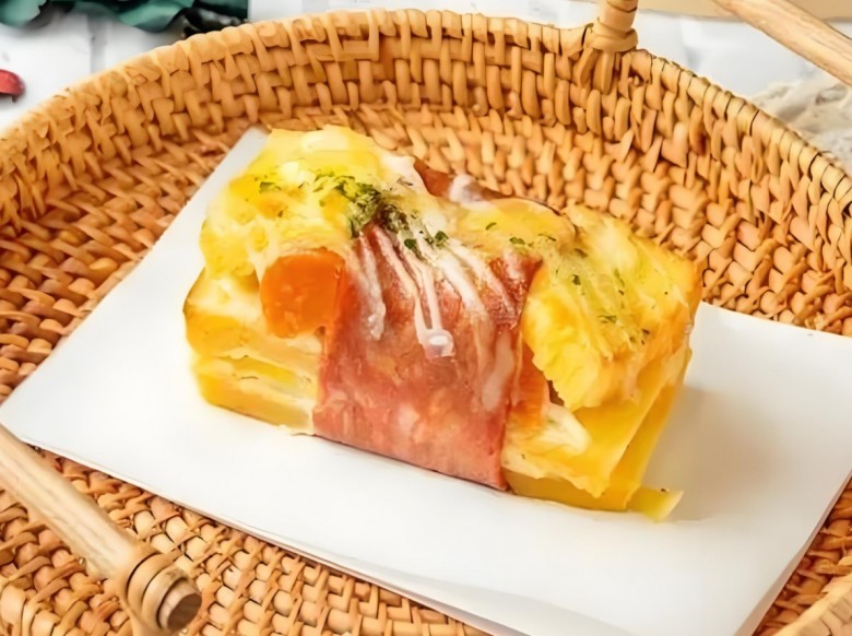 向阳松鼠面包烘焙