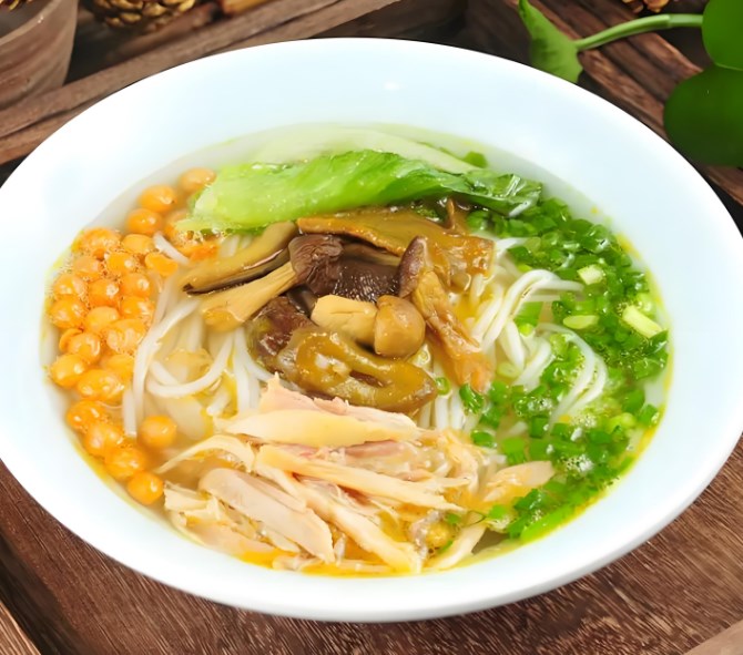 闺米云南过桥米线