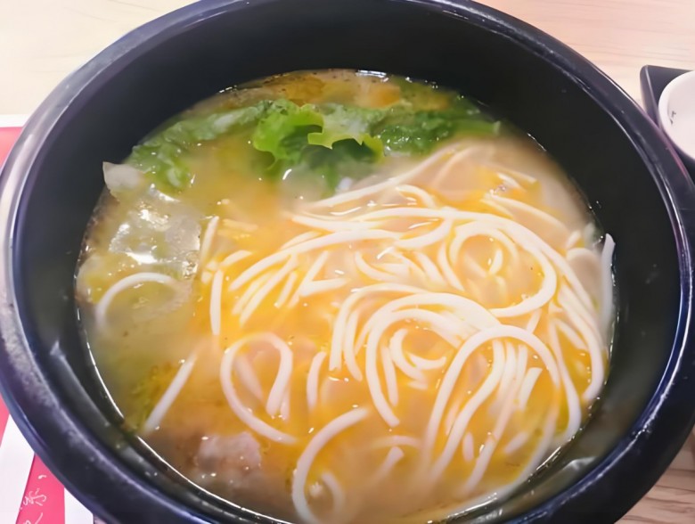 相遇石橋過橋米線