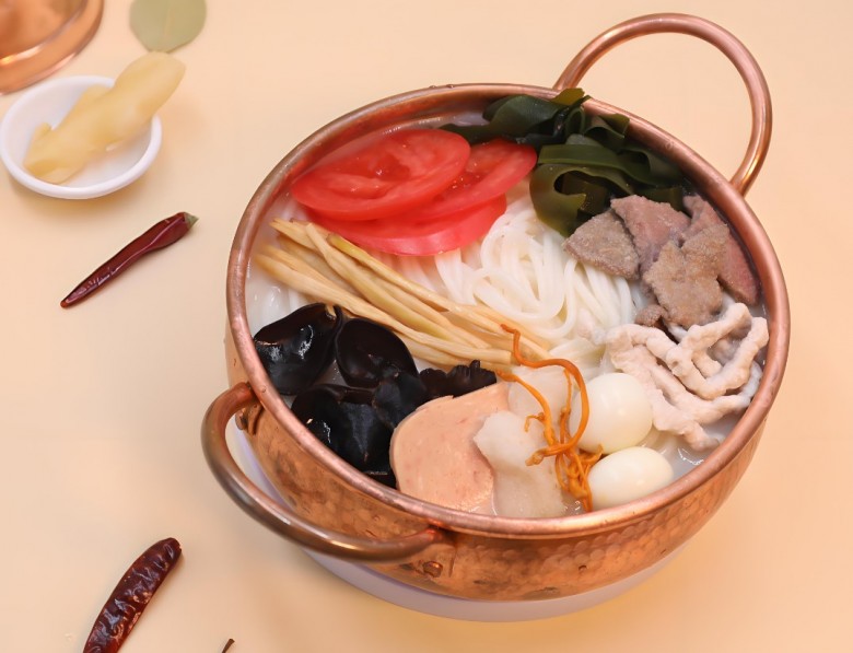 泉线泉水过桥米线加盟