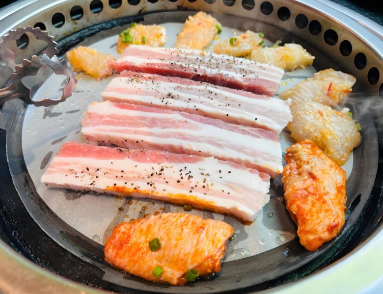 韩小悦牛排烤肉