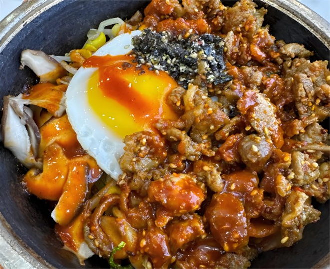 奇妙烤肉拌飯加盟