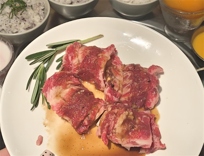 焱东家首尔韩国烤肉