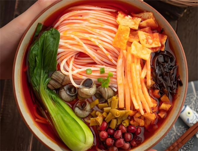 柳州螺蛳粉火锅加盟