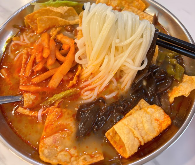 思柳螺蛳粉加盟