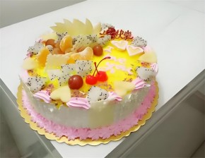 梅红蛋糕