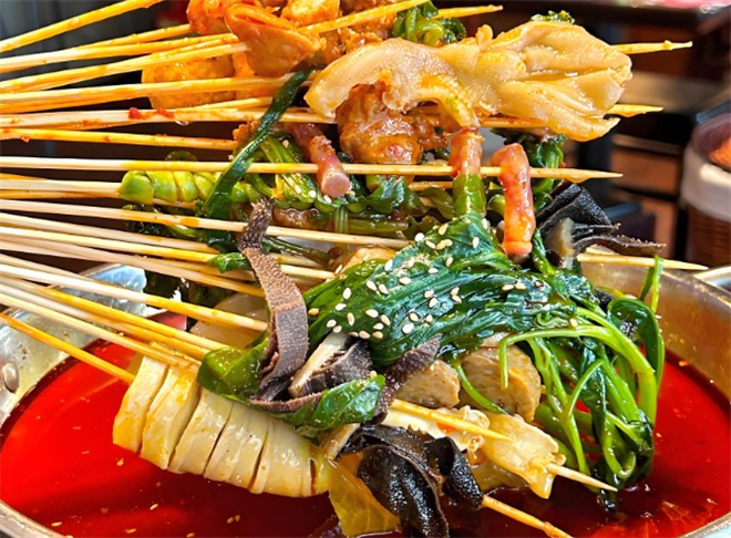 大有签坤串串香火锅