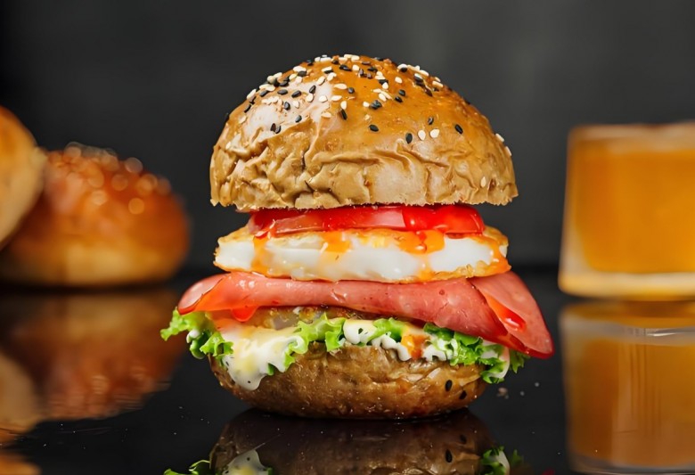 潮牛堡典汉堡加盟