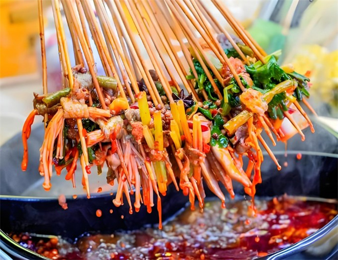 俭让老妈砂锅串串香加盟 俭让老妈砂锅串串香加盟