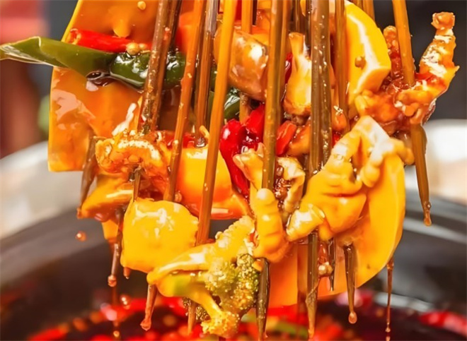 小洋婆串串香火锅