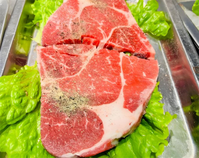 小马扎地摊烤肉